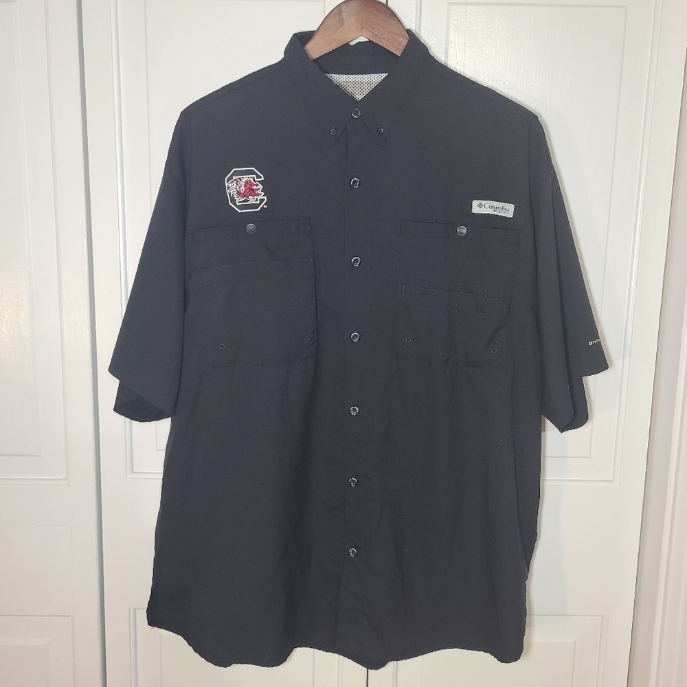 Columbia PFG Gamecock Men's Black Button-Down Shirt Medium